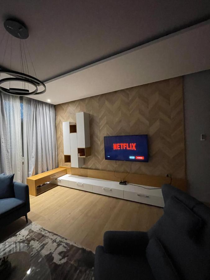 Lux Apartment Tirana Kültér fotó
